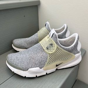 Nike Sock Dart
